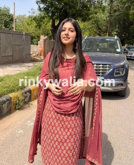 Call Girls in Zirakpur