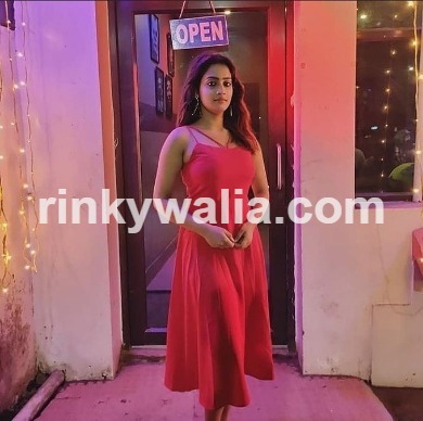 female escorts in Zirakpur